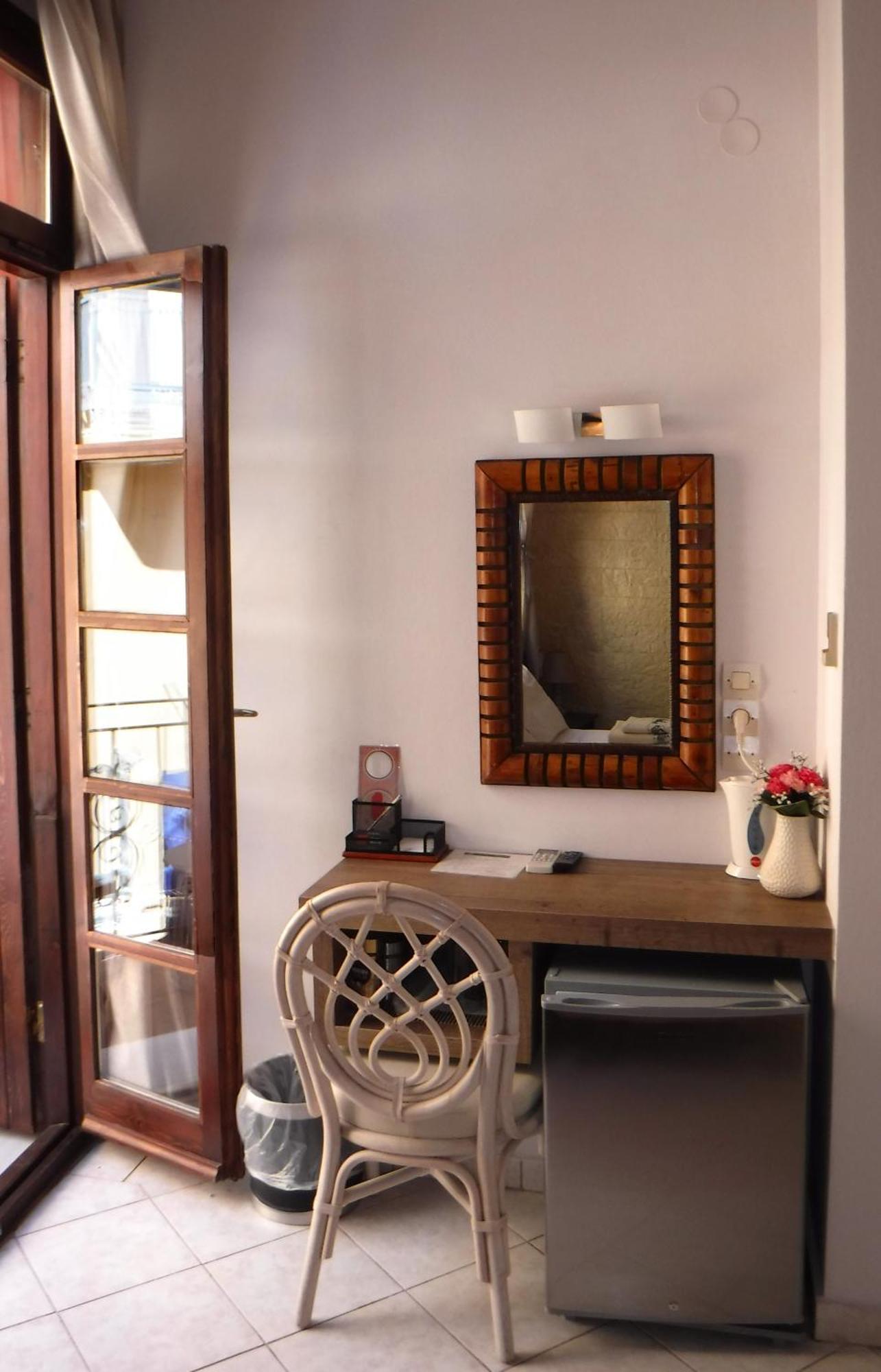 Enetiko Rooms Chania  Eksteriør billede
