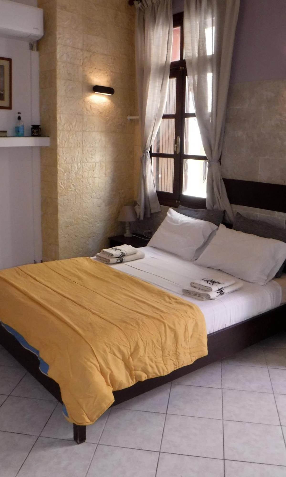 Enetiko Rooms Chania  Eksteriør billede